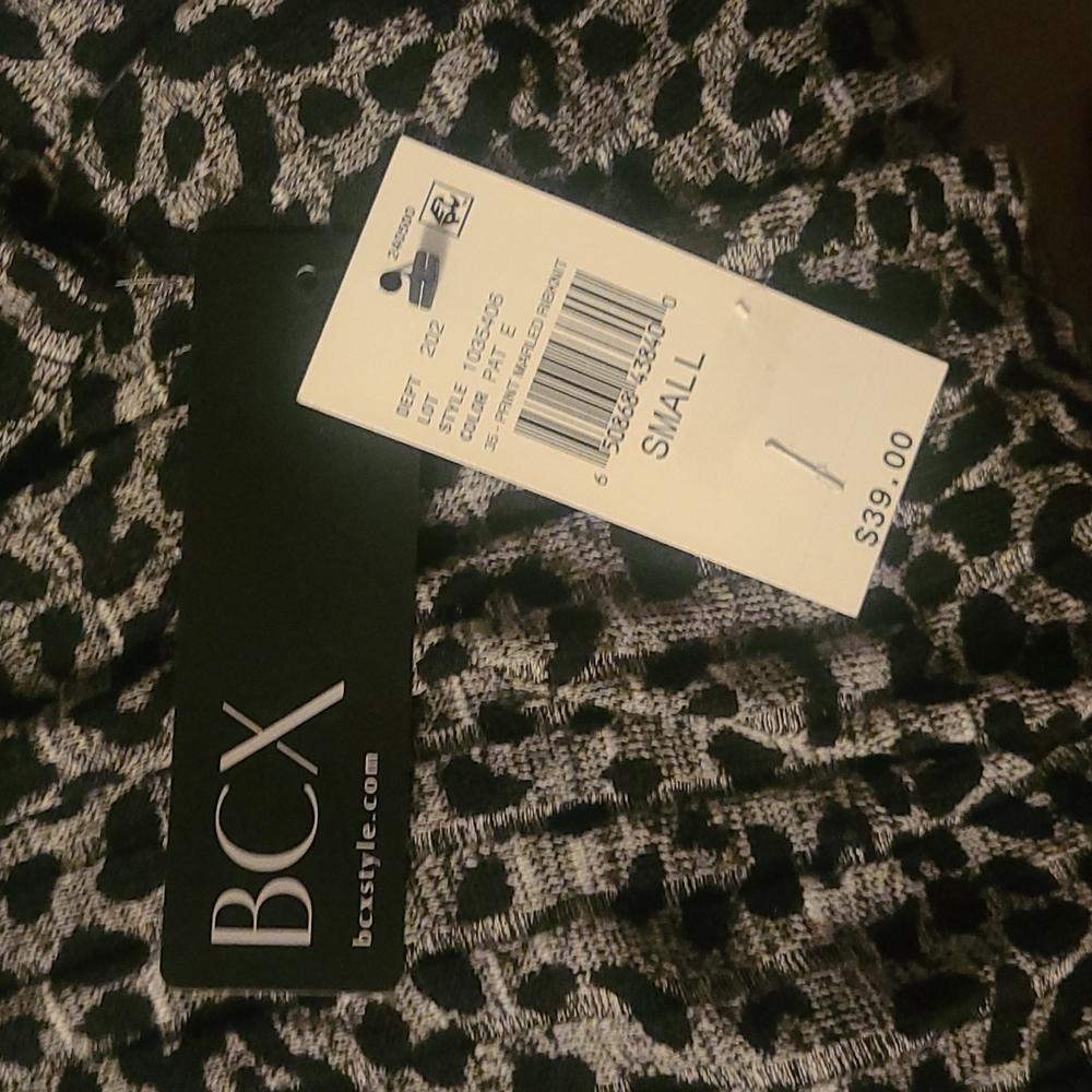 NWT!! Gray and black Cardigan sweater - Picture 2 of 4